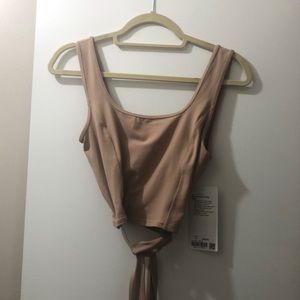 Lululemon crop tank NEW